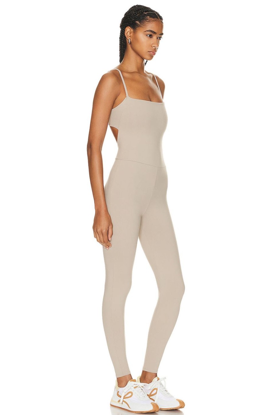 Women Live The Process Activewear | Senti Jumpsuit Sand Dune